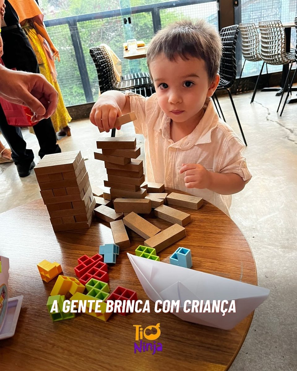 Brincadeiras e jogos de imaginação
